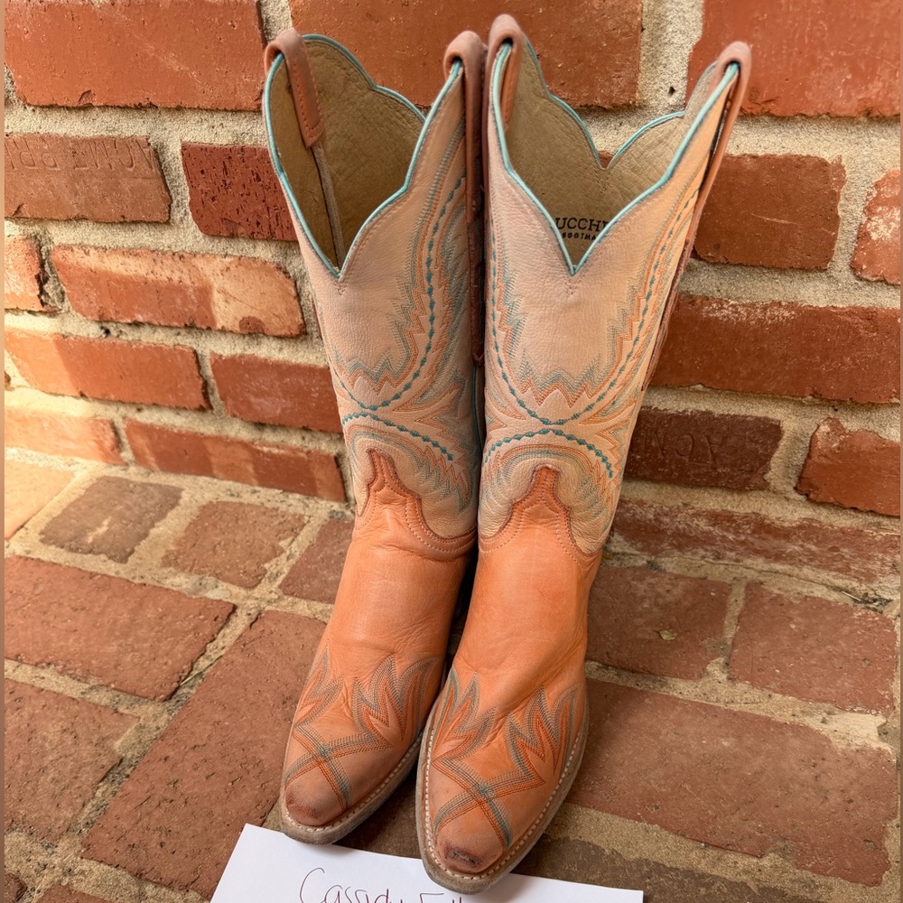 Lucchese Tilly Peach and Cream Embroidered Western Boots 7.5